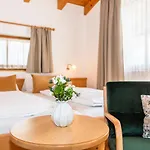 Berggasthof Hinterreit Inn *