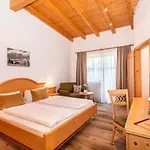 Berggasthof Hinterreit Penzion *